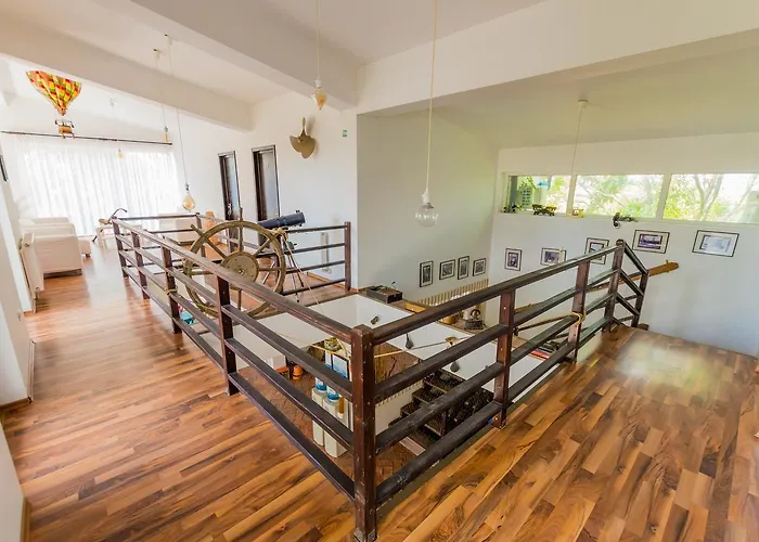 Seaman's House バドゥ