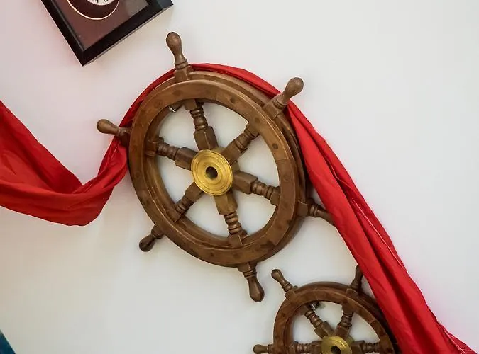 Seaman's House * バドゥ